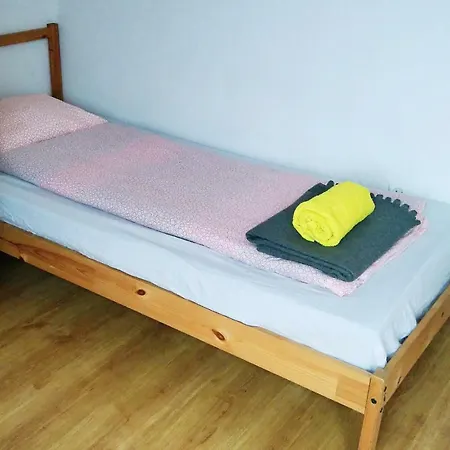 Mieszkanie Przy Glownym Pansiyon Wroclaw